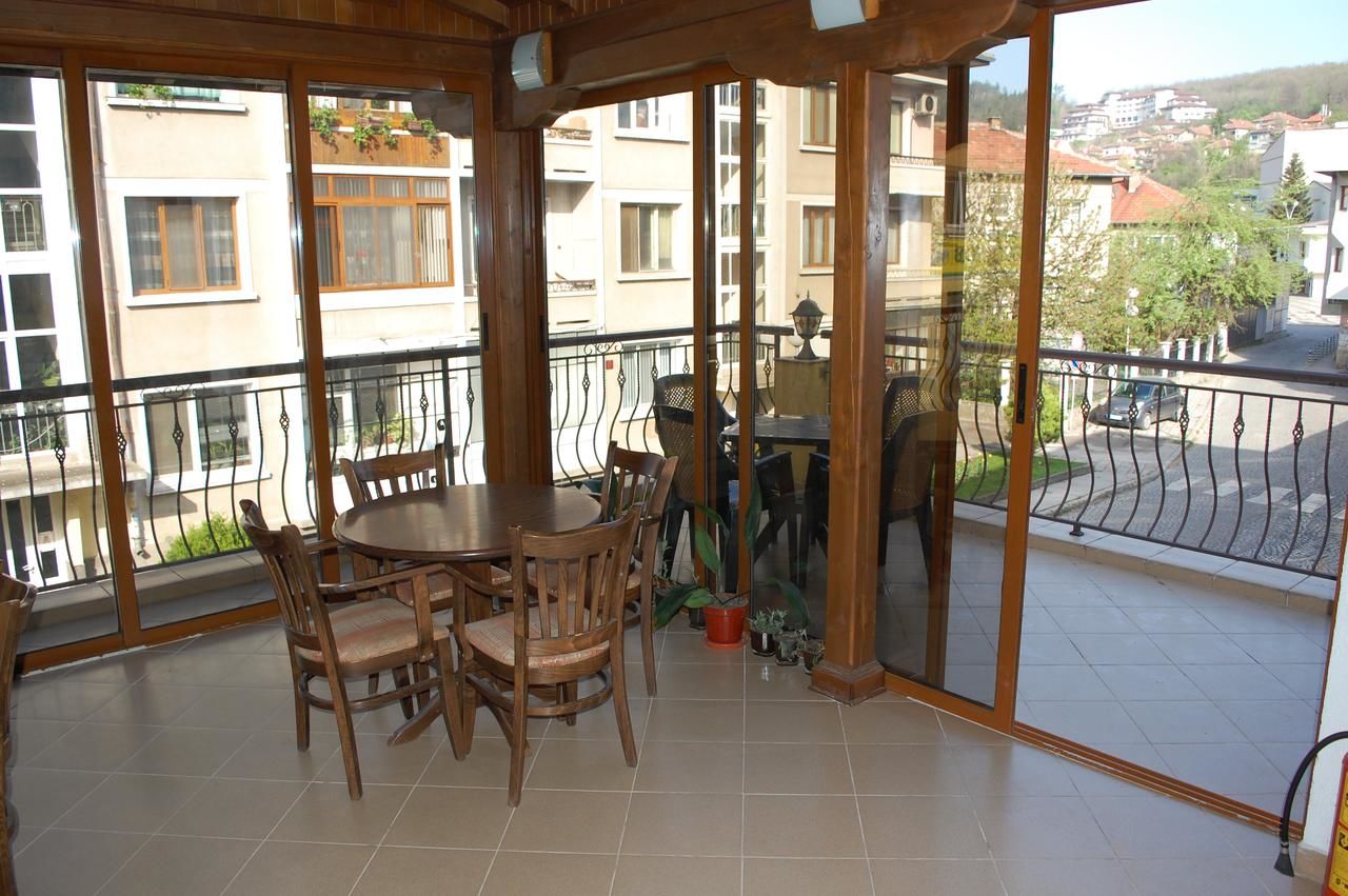 Отель Hotel Vitosha Трявна-23