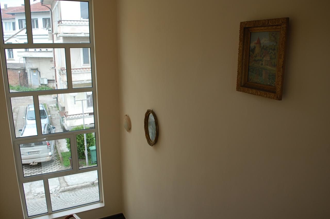 Отель Hotel Vitosha Трявна-36