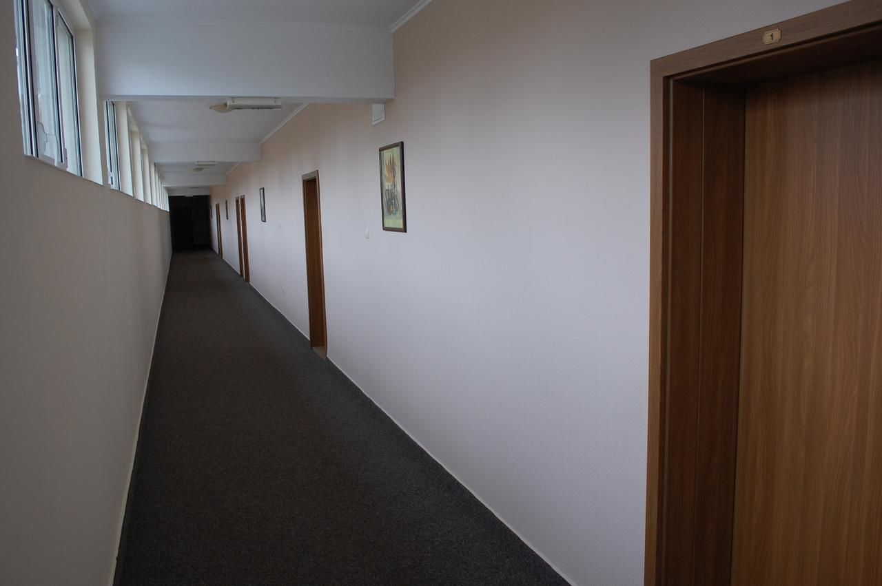 Отель Hotel Vitosha Трявна-43