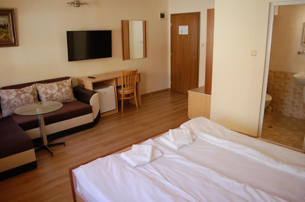 Отель Hotel Vitosha Трявна-52