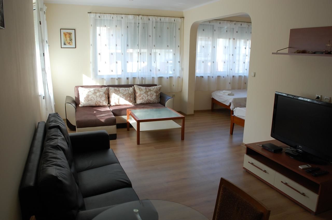 Отель Hotel Vitosha Трявна